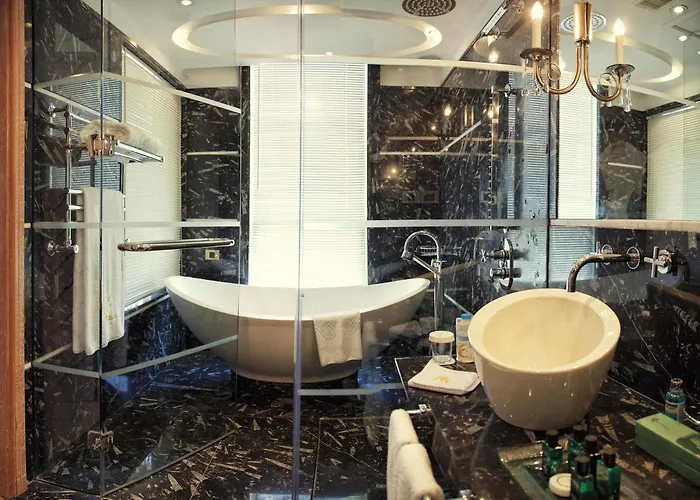 Les Ottomans Bosphorus - Special Category 伊斯坦布尔